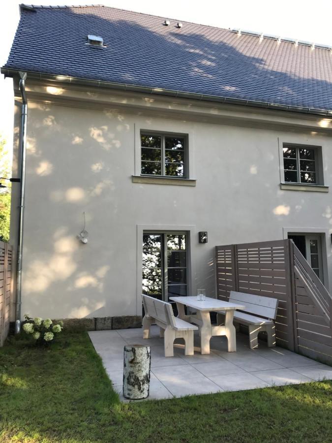 Farmhouse Eckartsberg Im Zittauer Gebirge - Gemuetliche Und Moderne Ferienwohnungen Mit Terrasse Esterno foto